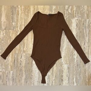 Zara Bodysuit in Brown. Size Large